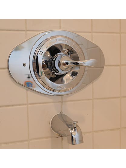 Shower faucet installation 